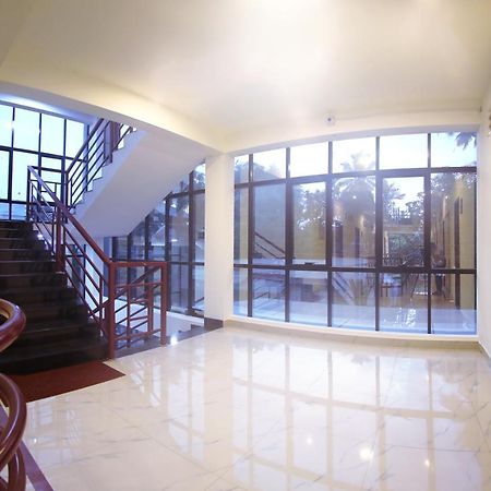 Hotel Noah'S Ark Kochi Exterior foto